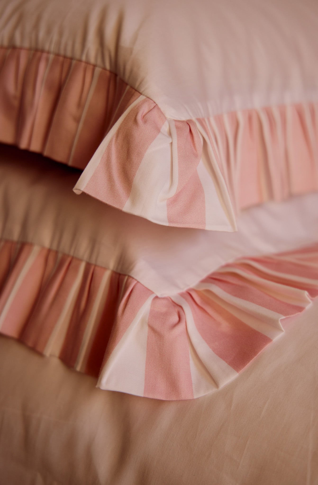 Marshmallow Stripe Pair of Frilled Pillow Cases