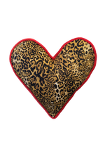 Load image into Gallery viewer, Be my Valentine Cushion
